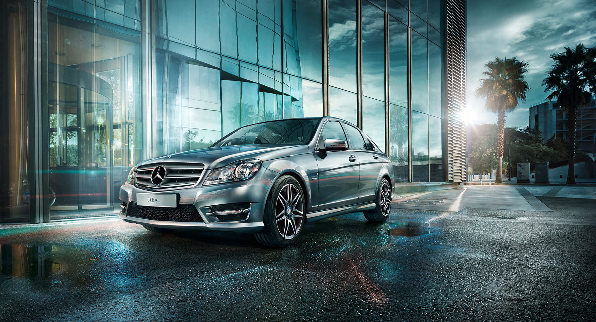 Mercedes-Benz C-Klasse, JvM, anke luckmann, www.ankeluckmann.com, kai tietz, gloss, c class, silver, architecture, business,