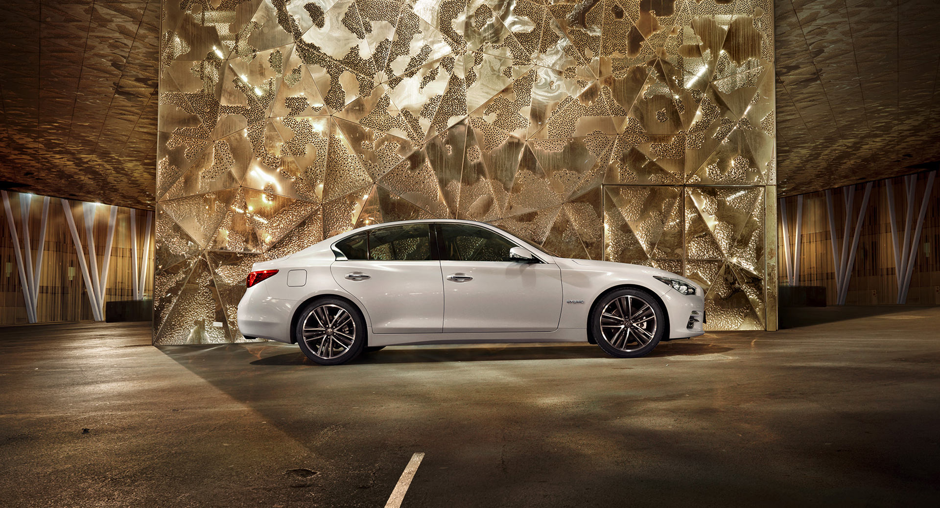 ©ankeluckmann1061p, ©ankeluckmann1063p, Infiniti, Q50, anke luckmann, Kai Tietz, barcelona, editorial, white,