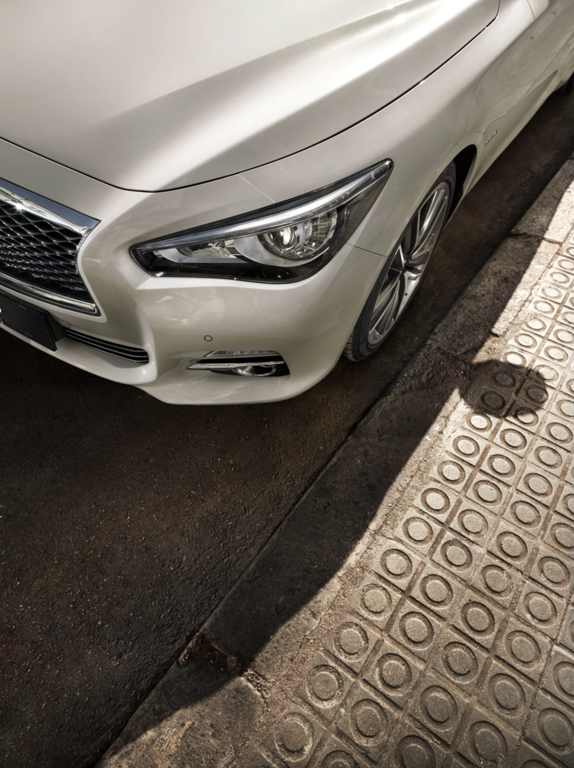 ©ankeluckmann1063p, Infiniti, Q50, anke luckmann, Kai Tietz, barcelona, editorial, white,