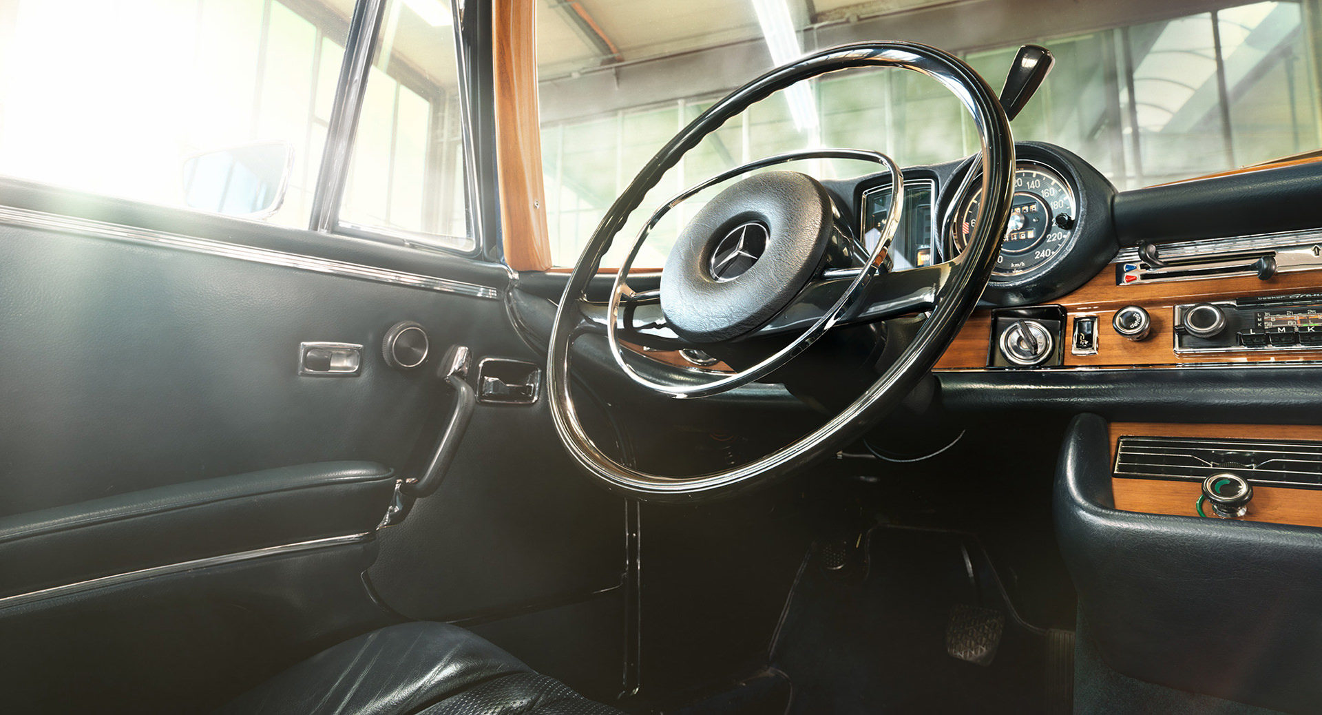 ©ankeluckmann1166p, germany, Mercedes-Benz, classic cars, people, transportation, mercedes-benz, Shanghai Berlin, anke luckmann, kai tietz, www.ankeluckmann.com