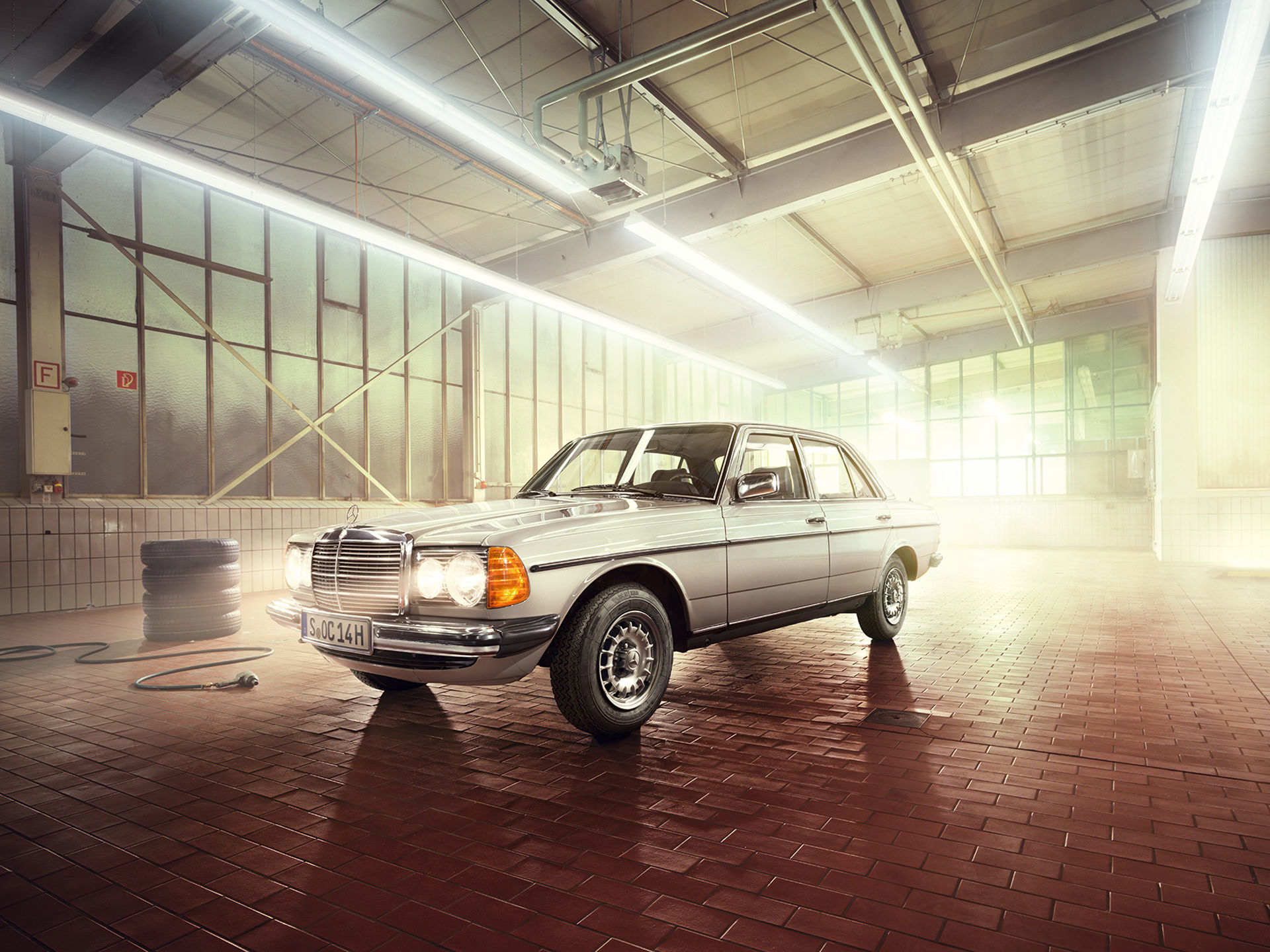 ©ankeluckmann1175, germany, Mercedes-Benz, classic cars, people, transportation, mercedes-benz, Shanghai Berlin, anke luckmann, kai tietz, www.ankeluckmann.com