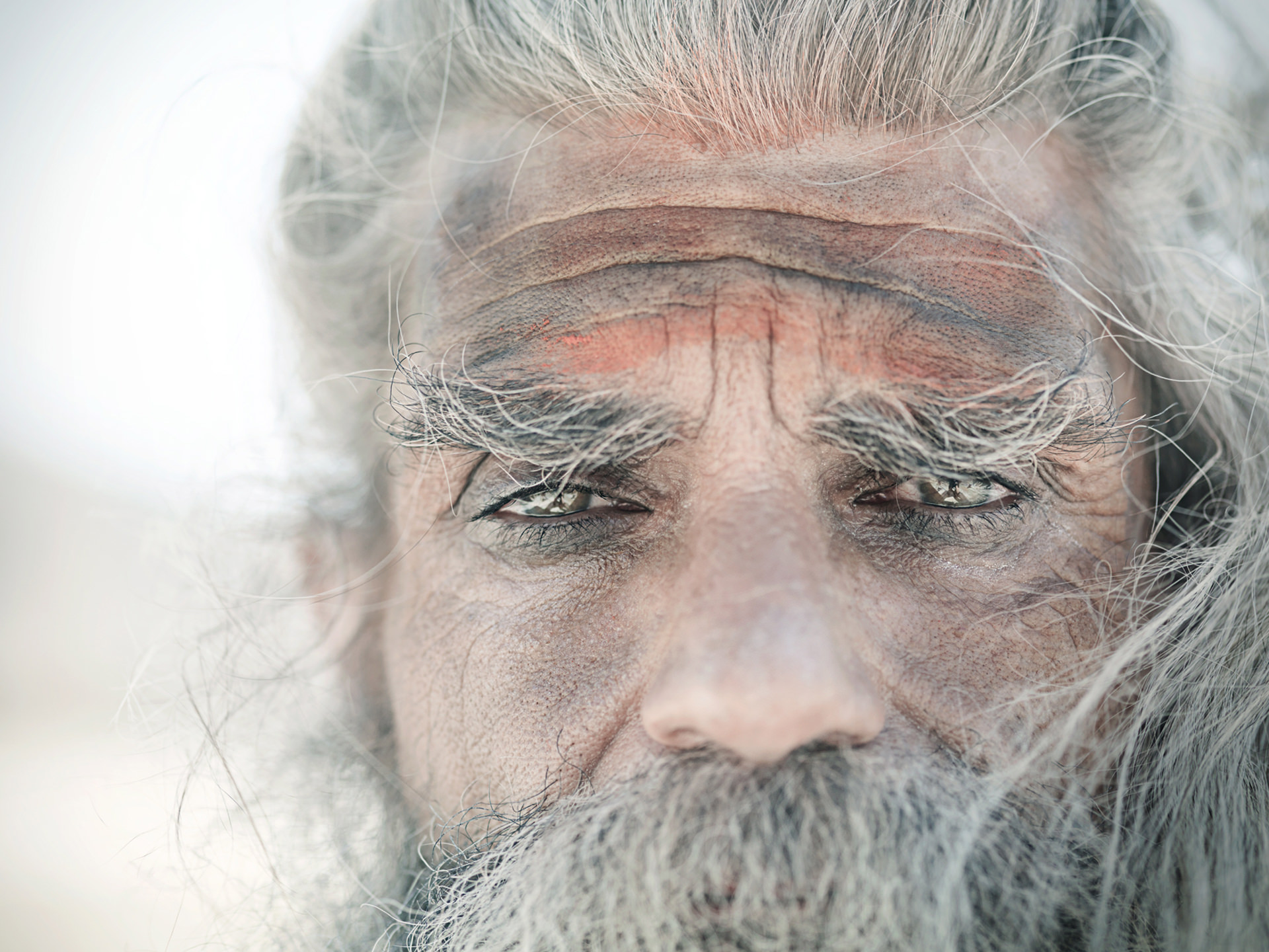 Audi Rainmaker, Audi Magazin, Loved, Anke Luckmann, www.ankeluckmann.com, kai tietz, dust, desert, landscape, lifestyle, people, portrait, shaman