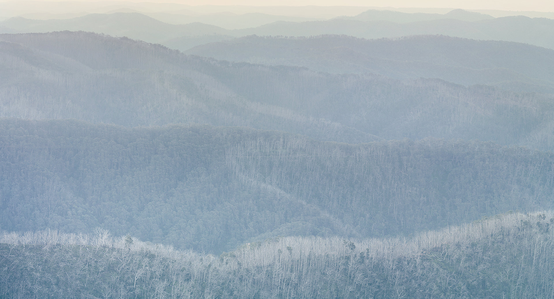 ©ankeluckmann1555p, landscape,mountain, white, elisabeth winter, anke luckmann, www.ankeluckmann.com