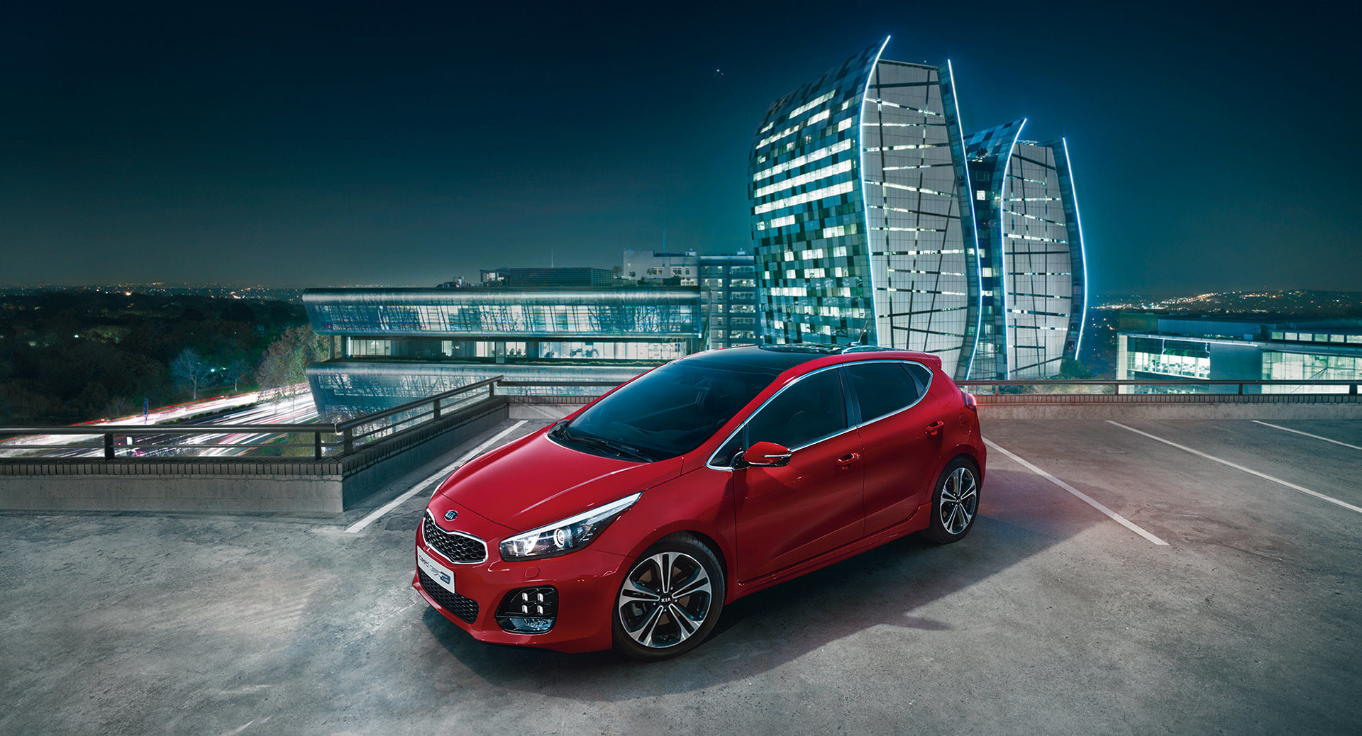 JvM, Kia, cee`d, Kai Tietz, Anke Luckmann, www.ankeluckmann.com, recom, transportation, driving, red