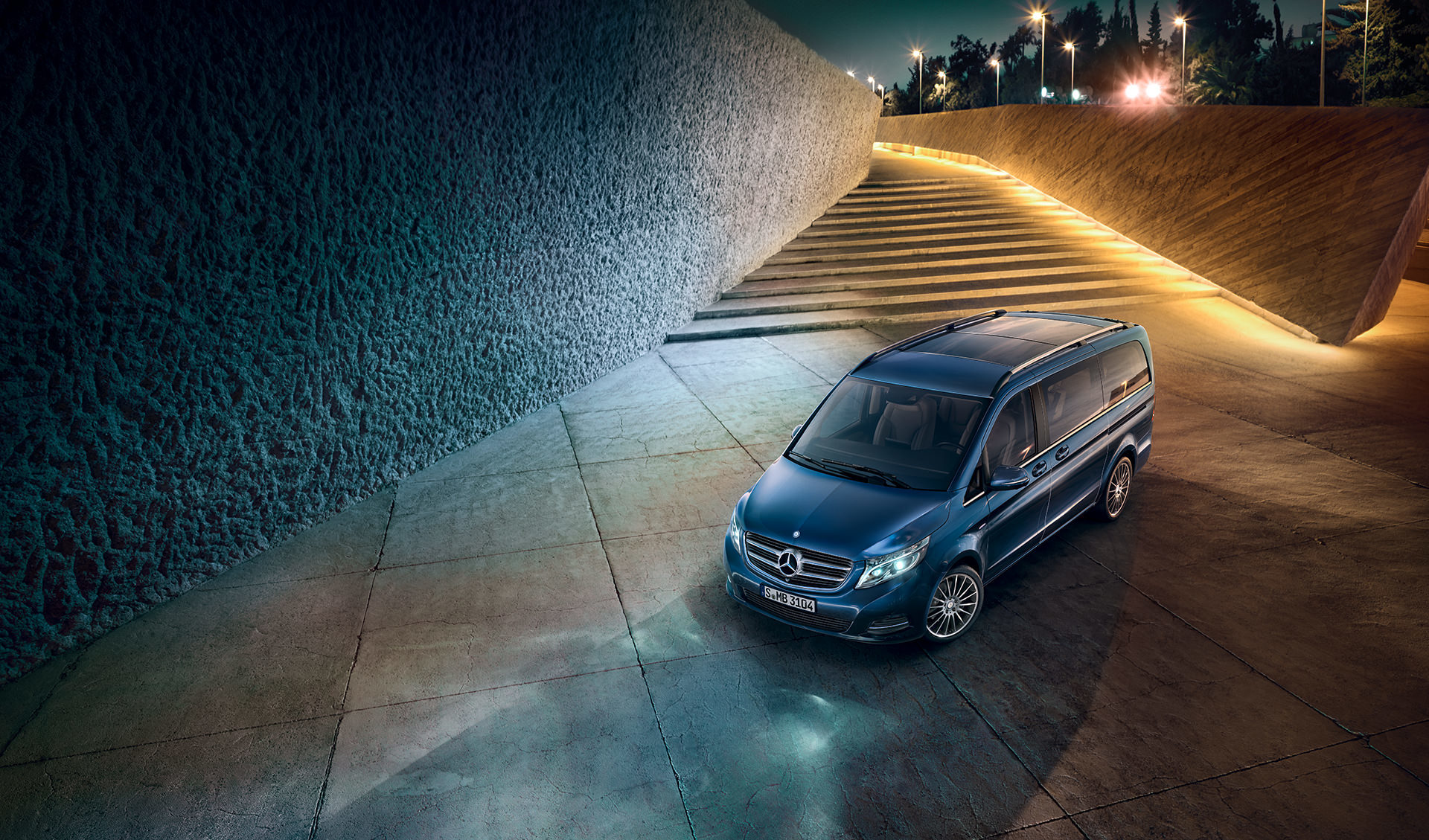 MB V Klasse, mercedes-benz, v-class, kai tietz, Anke Luckmann, www.ankeluckmann.com, urban, transportation, recom, architecture, lifestyle, cgi