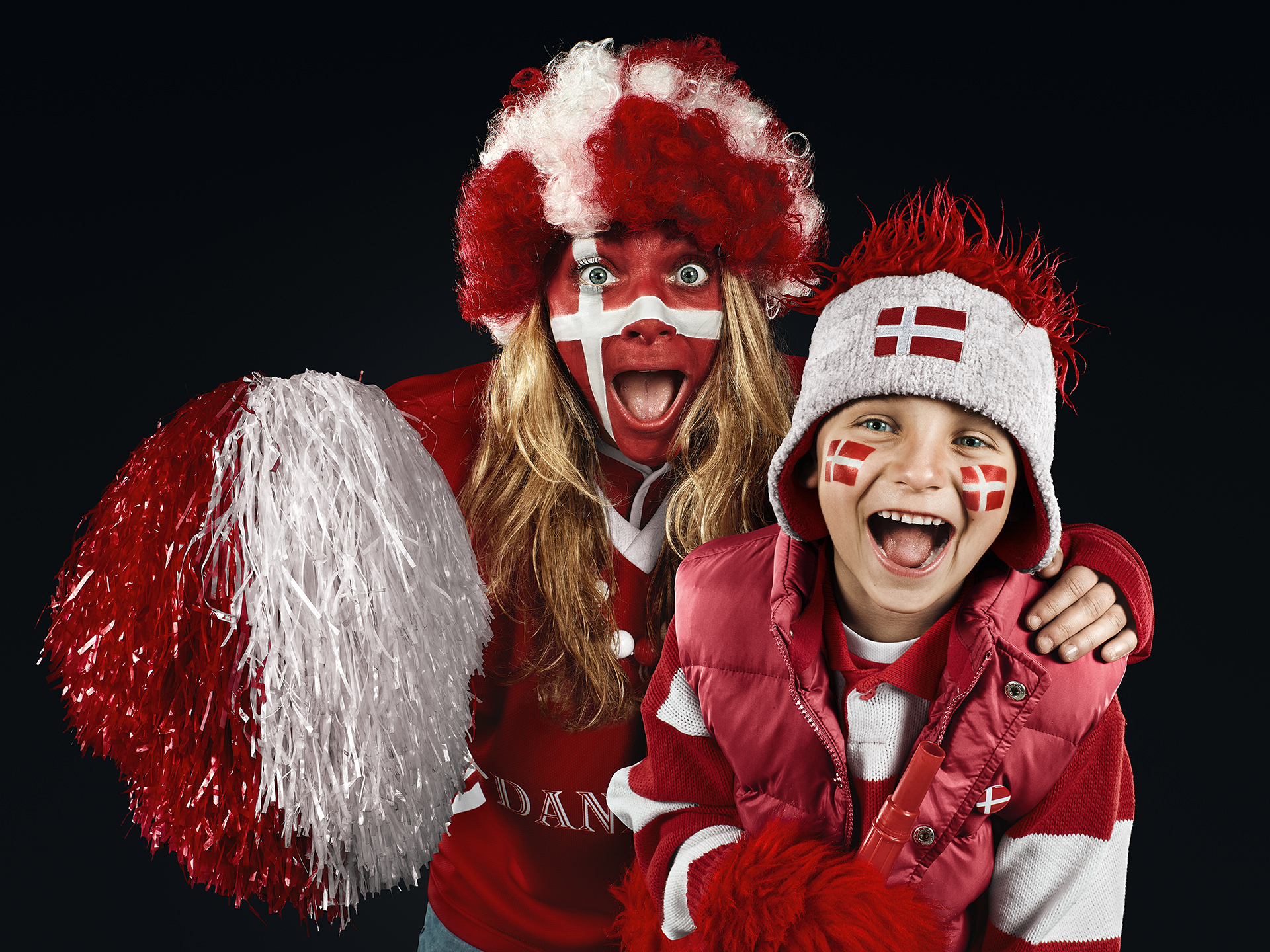 fan ,flag ,www.ankeluckmann.com ,family ,parent ,kid ,skoda, anke luckmann, kai tietz, icehockey, sports, world cup, Skoda IIHF World Cup 2017, Denmark