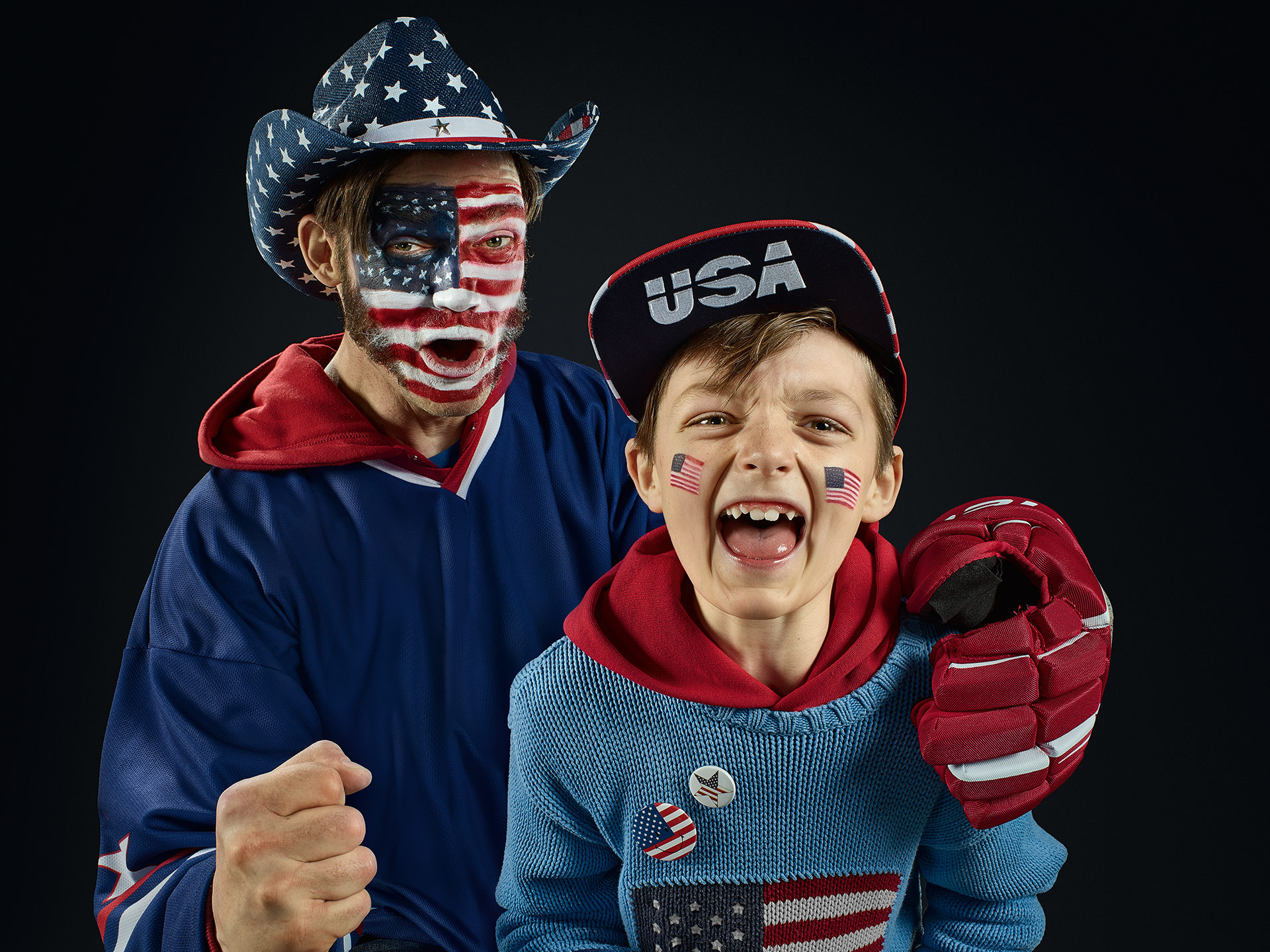 fan ,flag ,www.ankeluckmann.com ,family ,parent ,kid ,skoda, anke luckmann, kai tietz, icehockey, sports, world cup, Skoda IIHF World Cup 2017, usa
