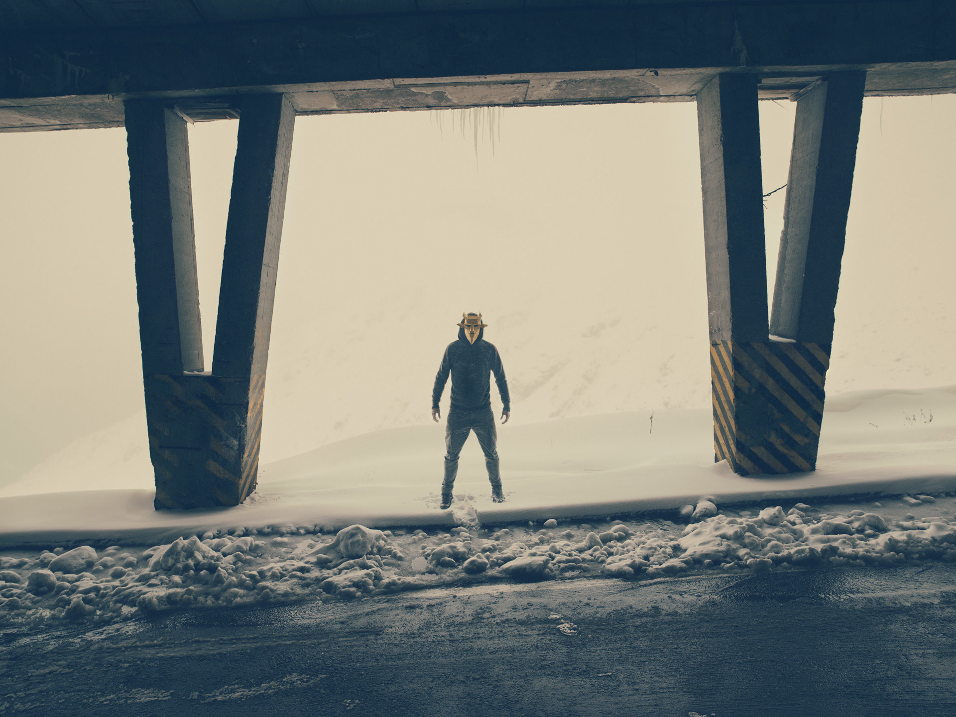 landscape, romania, snow, mountains, 2017, portrait, mask