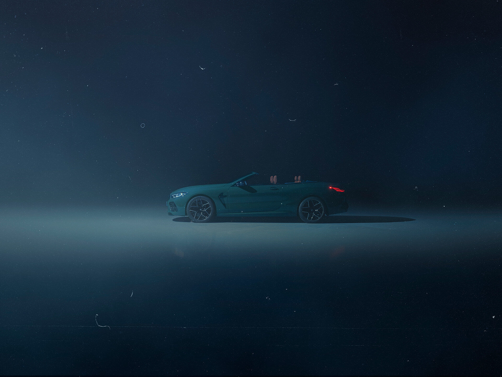 BMW M8 Cabrio racing green