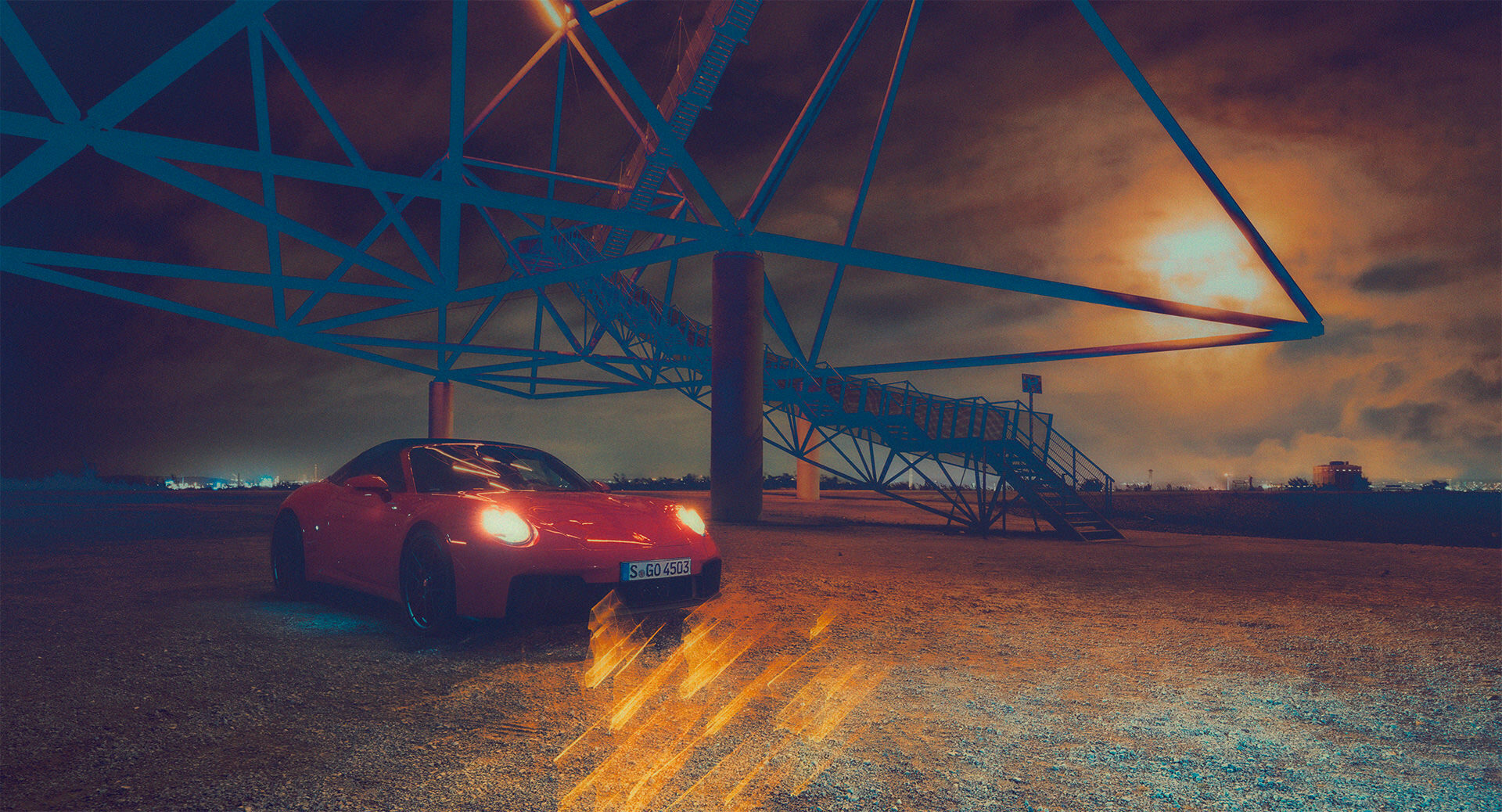 Porsche 911 GTS T Hybrid