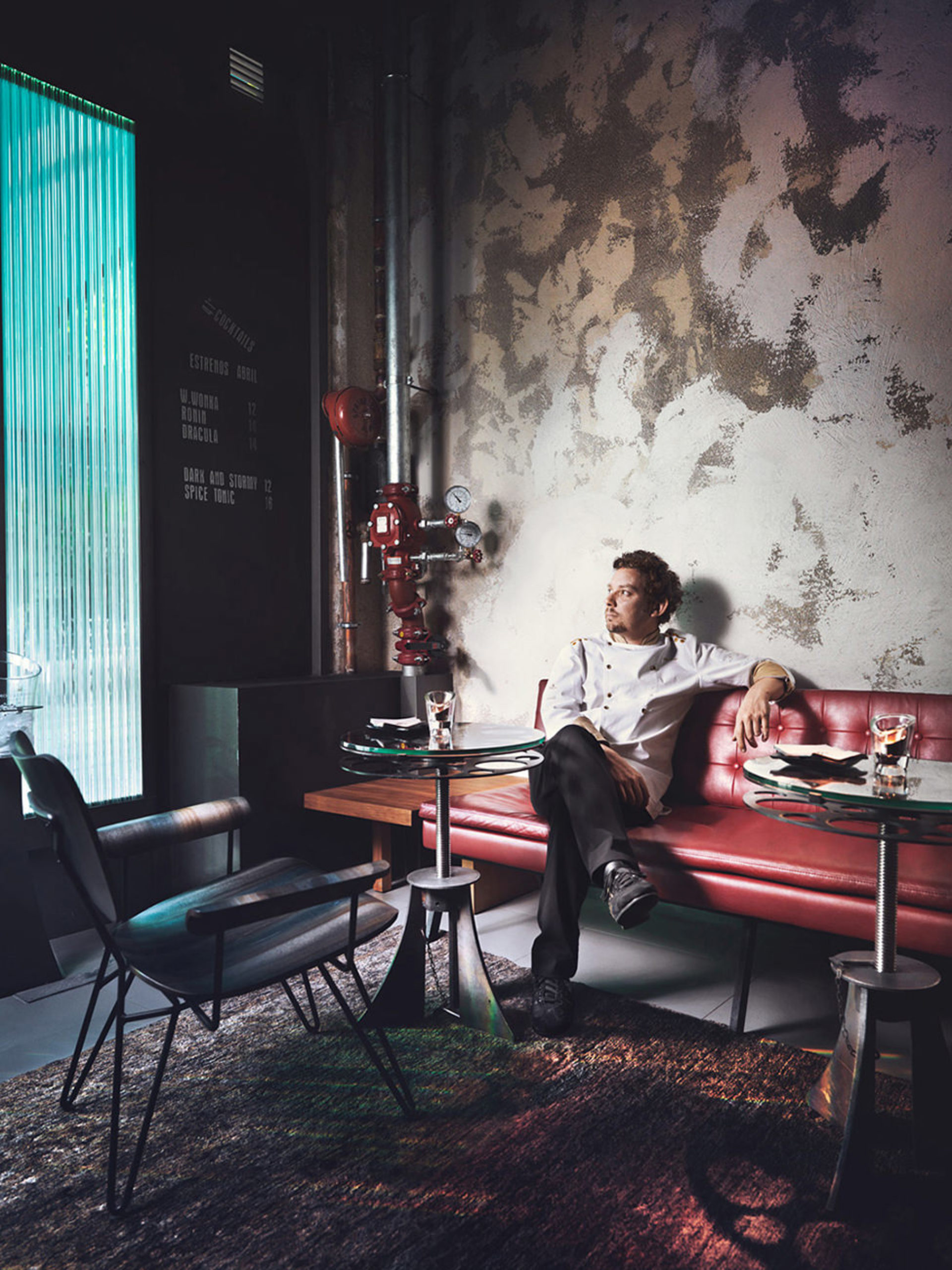 seat, book, barcelona, people, anke luckmann, www.ankeluckmann.com