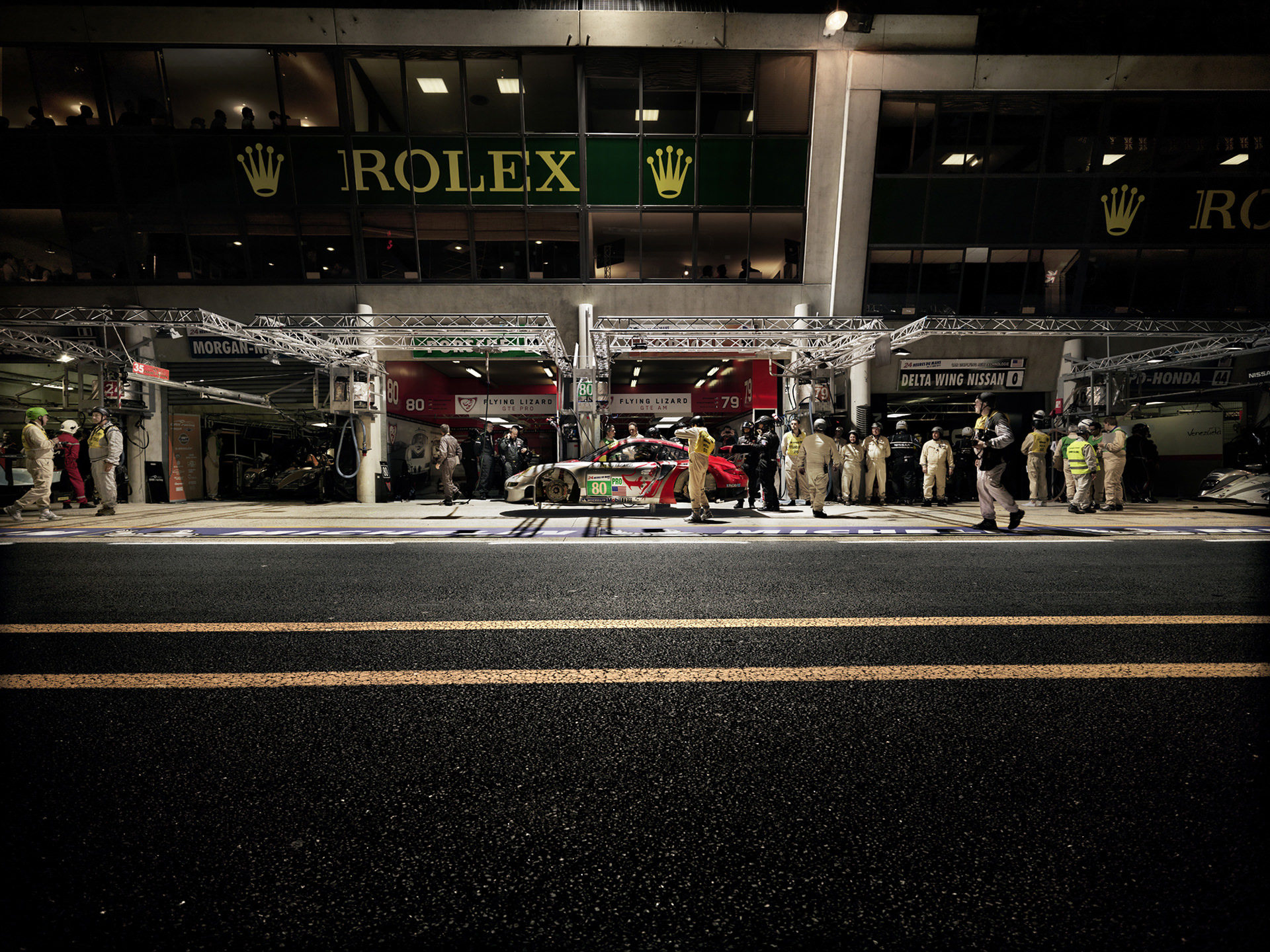 Porsche Le Mans 24 h, Anke Luckmann; Kai Tietz, le mans, racing, transportation, france, porsche, 24h, www.ankeluckmann.com, sublime, reportage, pitlane, night