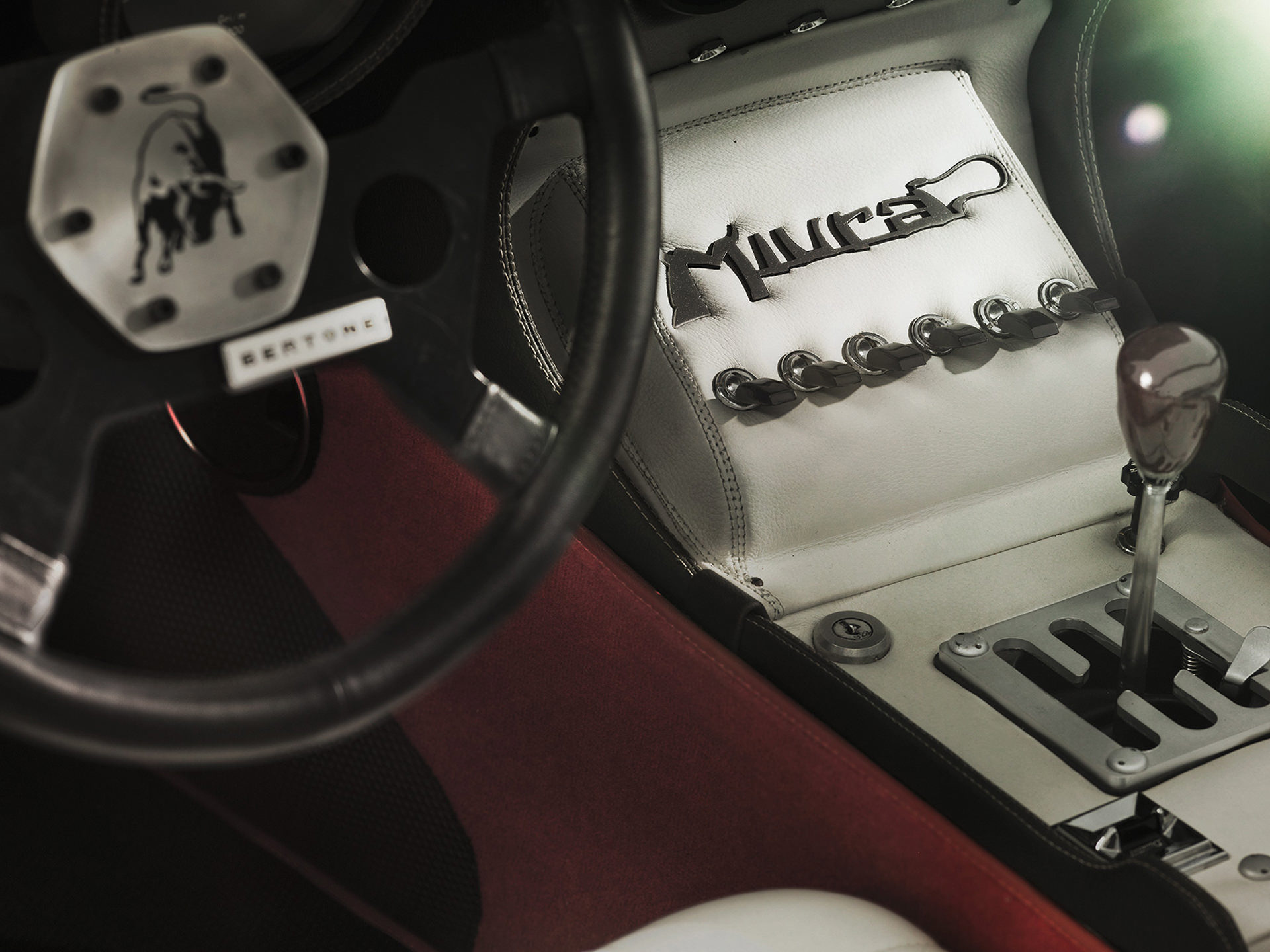 Lamborghini, Miura Roadster, Lamborghini Magazine, Schweiz, anke luckmann, www.ankeluckmann.com, kai tietz, blue, transportation, classic car