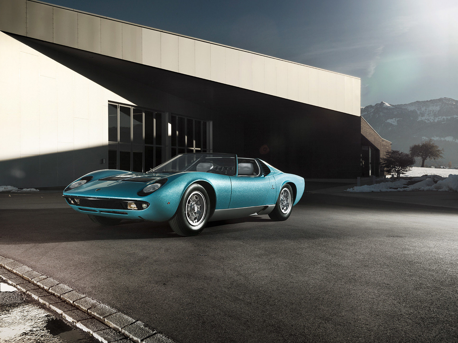 Lamborghini, Miura Roadster, Lamborghini Magazine, Schweiz, anke luckmann, www.ankeluckmann.com, kai tietz, blue, transportation, classic car