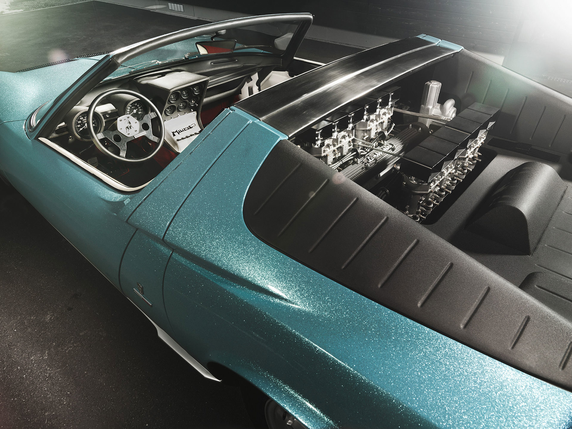 Lamborghini, Miura Roadster, Lamborghini Magazine, Schweiz, anke luckmann, www.ankeluckmann.com, kai tietz, blue, transportation, classic car